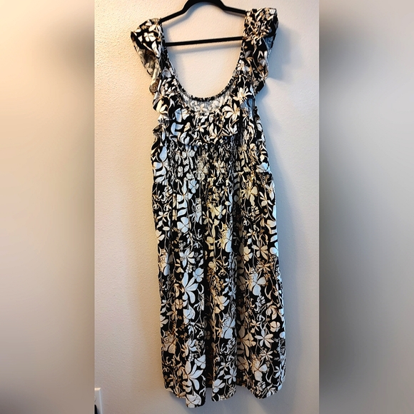 AVA & VIV Sz 2X Black, Cream, & Gold Summer Dress - Picture 3 of 6